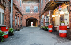  Loft Com.nata Просторный лофт с двориком 