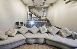 Custos Hotels Универсальная площадка с медиа-оборудованием