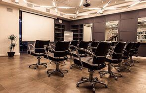 Академия CROP Двухэтажный лофт под Новый год