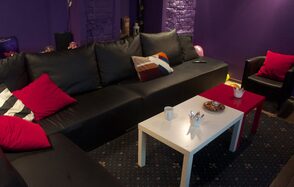 Кинотеатр на 20 человек с играми и кальяном