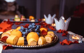 Мини-кинотеатр с играми и кальяном