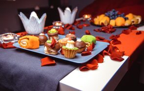 Мини-кинотеатр с играми и кальяном