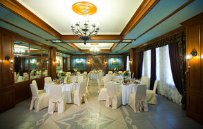 Lancaster Court Hotel