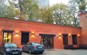 Лофт со сценой