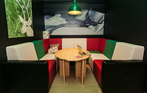 Пространство анти-кафе на Василеостровской