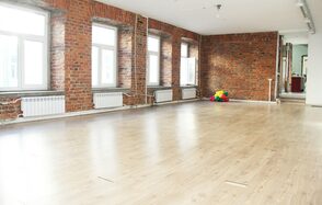 Арт-центр "НЕВСКИЙ 76"