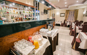 Банкетный зал без пробкового сбора