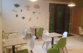 Уютное лофт-кафе