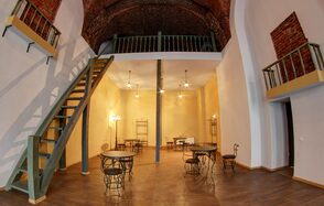 Bright Hall FREEDOM palace (Брайт Холл ФРИДОМ палас)