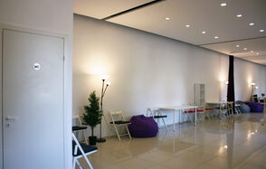 Лофт на Самокатной. Светлый лофт на набережной