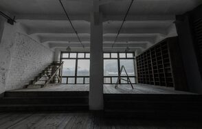 Wood Studios Фактурный лофт на Электрозаводской