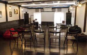 Лофт Дом у моря Арт-площадка со сценой 