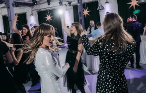 Лофт Комната. Уютный лофт для вечеринок 