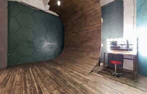 Wood Studios Лофт с декорациями на Электрозаводской