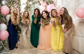 713.Media Красочный лофт для вечеринок и праздников