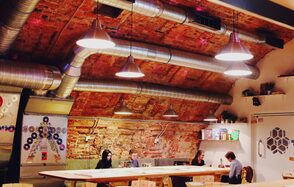 Многофункциональное пространство для концерта, музыкальной в