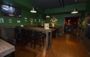 Лофт-бар в британском стиле 