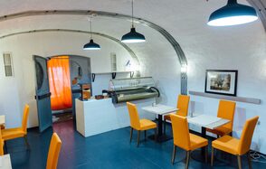 кафе "Я Дома" Лофт со сводчатым потолком