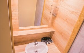 Лофт с панорамными окнами в центре Москвы