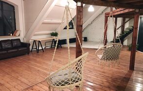 Woodland Loft. Двухуровневый лофт 