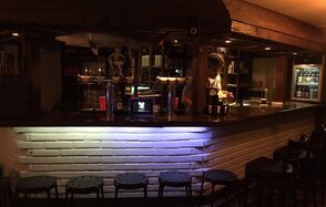 Бар для вечеринок на Белорусской