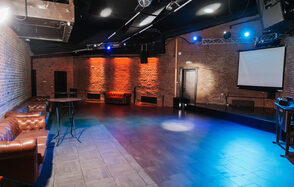 Двухэтажный лофт в центре Москвы