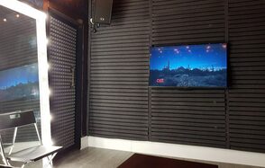 Караоке-комната