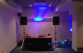 Стильный лофт для приятных компаний