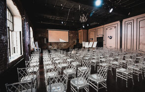 Gold&Dance Лофт в каноническом стиле