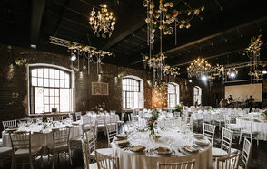 Gold&Dance Лофт в каноническом стиле