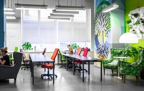 GrowUp коворкинг. Дизанерский конференц-зал