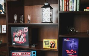 Тематическое антикафе с двумя комнатами