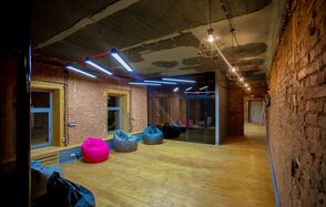 Лаунж пространство Мертвые Души