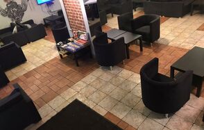 Лаундж-зона для вечеринок и трансляций