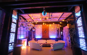 фотостудия Lounge Лофт в индустриальном стиле