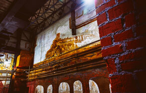 Лофт из трех изолированных помещений