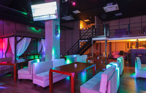 Мореми. Караоке-ресторан под закрытие