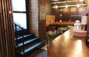 Бар в историческом центре под закрытие