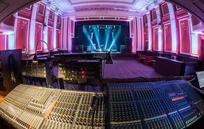 Артхаусное пространство в бывшем Доме Культуры