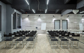 Gold&Dance Просторный зал для мероприятий