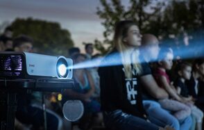 BABYLON. Летний кинотеатр под открытым небом