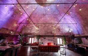 Campus Loft. Лофт в здании старинного завода