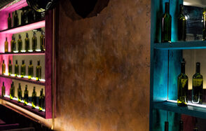 Лофт-бар с концептуальным дизайном