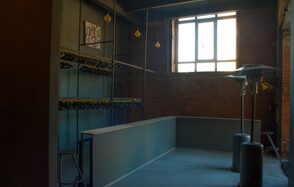 Двухэтажное арт-пространство на Приморской