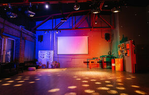 Rave On Loft. Просторный лофт с летней верандой