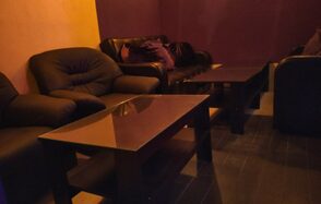 лаундж-бар - Meduzzza с диванами