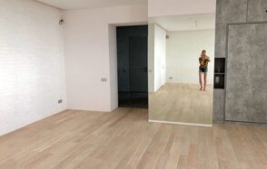 Квартира для вечеринок с панорамным видом на 39 этаже