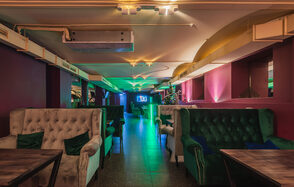 Lounge Караоке-бар Яблоко