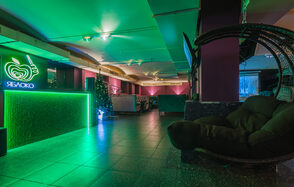 Lounge Караоке-бар Яблоко