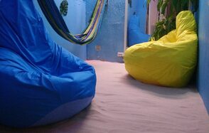 Дедушка Хо. Лофт в стиле балийского кэмпа